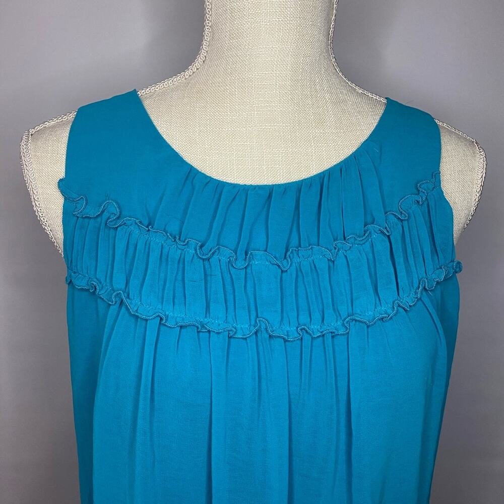 V Fish Dress - Picture 2 of 6